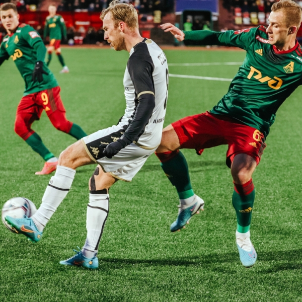 Избежали &laquo;технаря&raquo;. &laquo;Локомотив&raquo; вылетел из Кубка России, проиграв &laquo;Акрону&raquo;