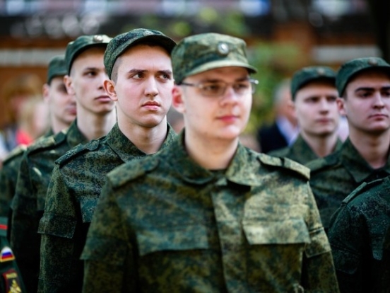 Путин повысил предельный возраст пребывания в запасе Вооруженных сил