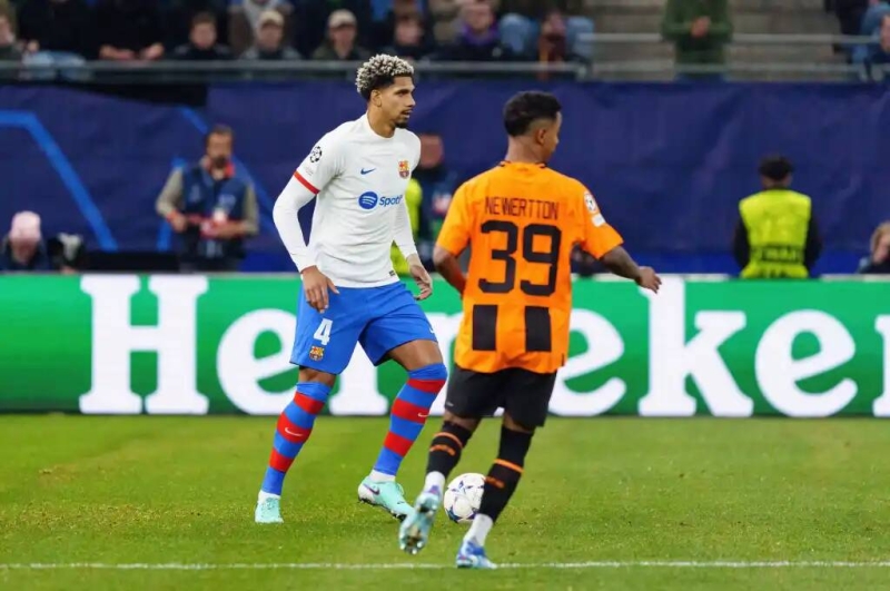 &laquo;Шахтер&raquo; &mdash; &laquo;Барселона&raquo;. Онлайн