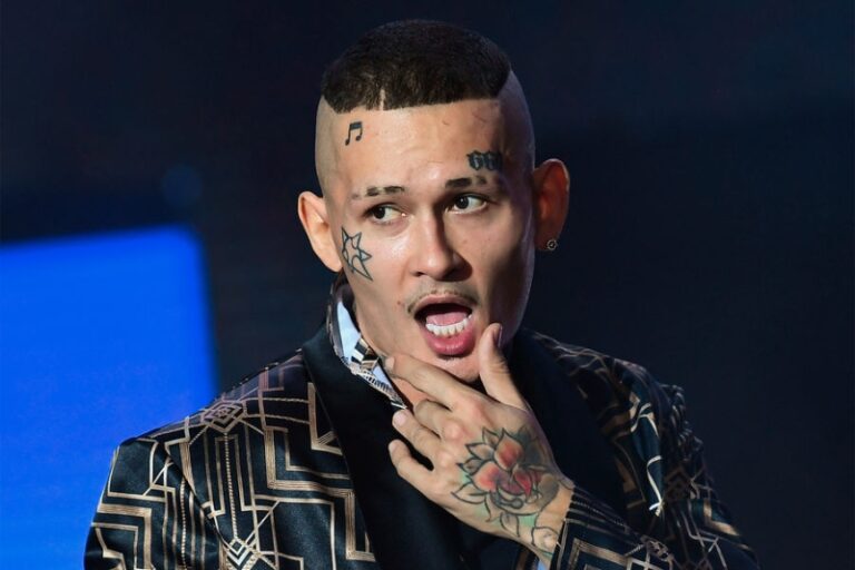 Адвокат Моргенштерна заявил, что музыкант в безопасности за границей