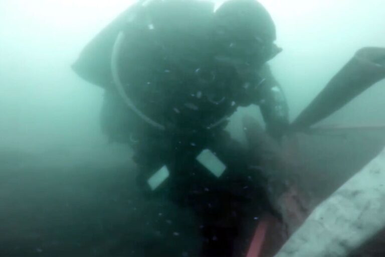 МЧС обследует атомную подлодку К-27 на дне Карского моря