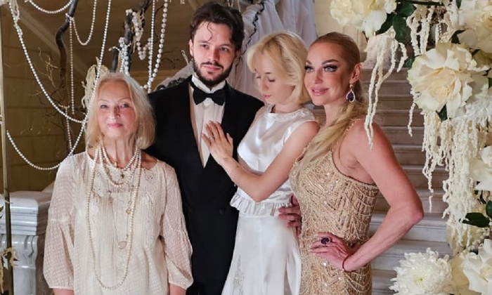 «Влезать в их жизнь не буду»