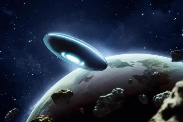 США дурят мир пришельцами. Физик Полуян: с помощью НЛО обманули Горбачёва